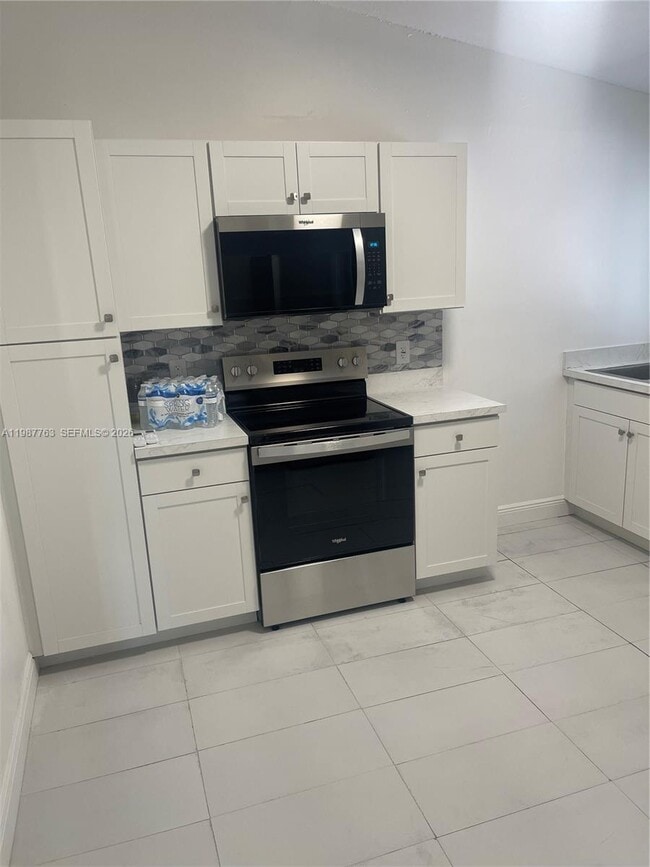 Building Photo - 20700 SW 122nd Ave