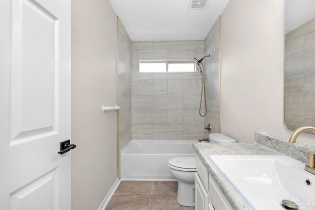 Building Photo - 6463 Sailport Cove