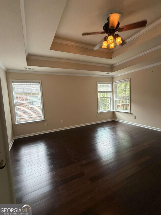 Building Photo - 2501 Royston Dr