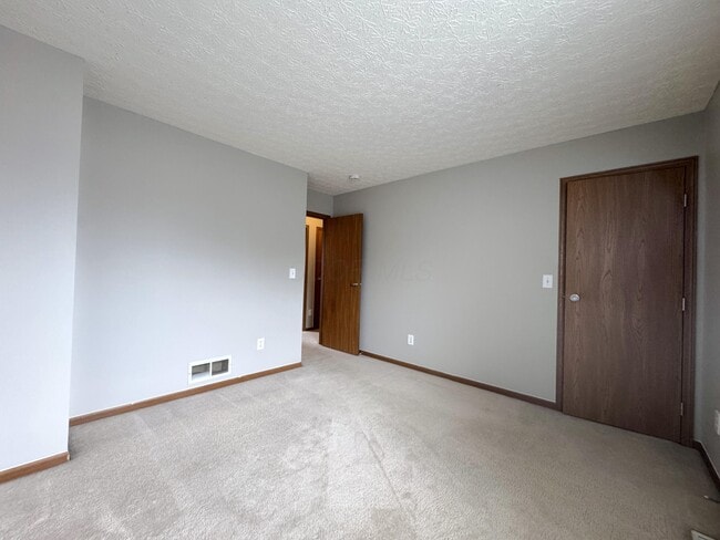 Building Photo - 1720 Messner Dr