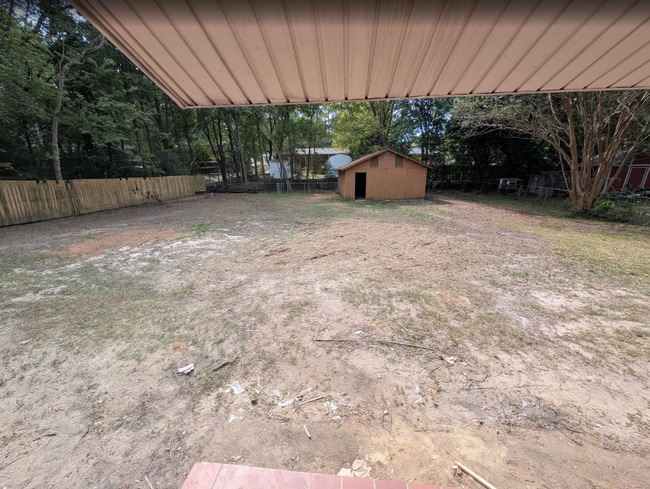 Building Photo - 1130 Lombard Dr