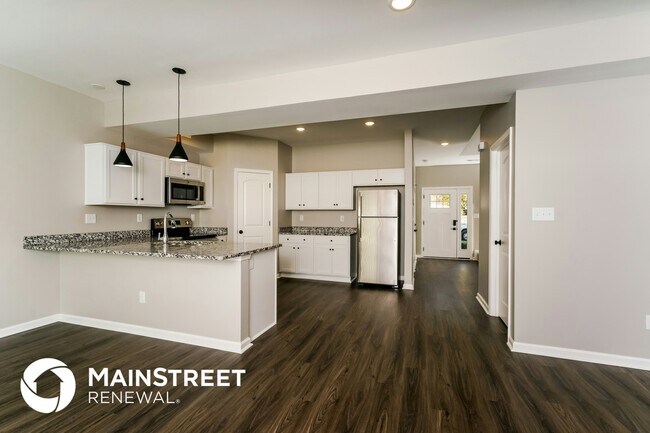 Building Photo - 2924 Paddle Wheel Dr