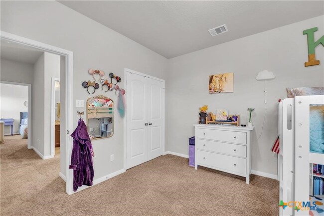 Building Photo - 5314 Fenton Ln