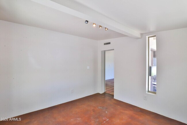Building Photo - 4243 E Campbell Ave