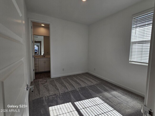 Building Photo - 8254 E Pr Ave