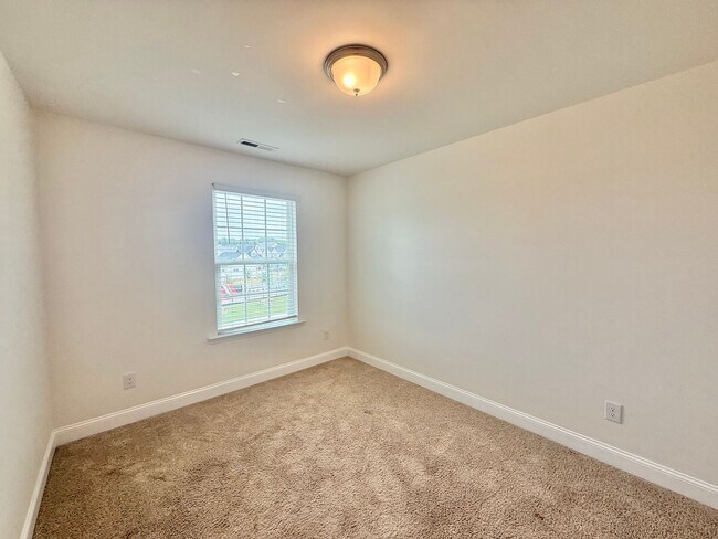 Building Photo - 1826 Grassy Falls Ln