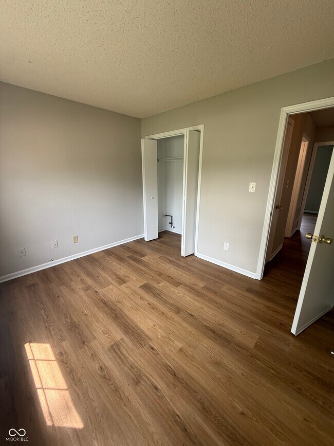Building Photo - 1271 Blue Heron Ln