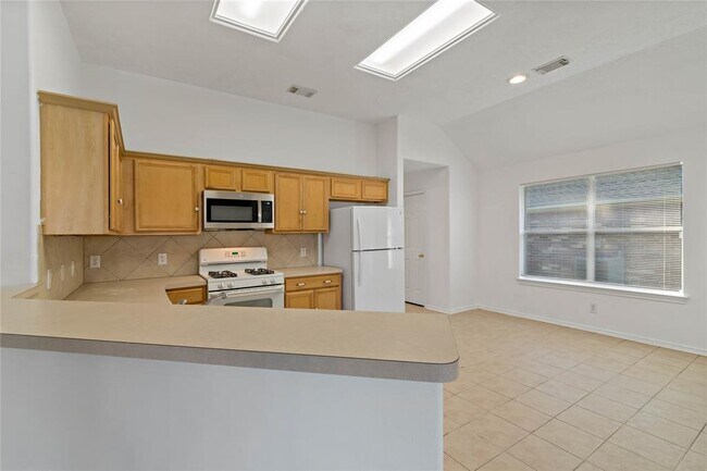Building Photo - 4111 Mustang Rd