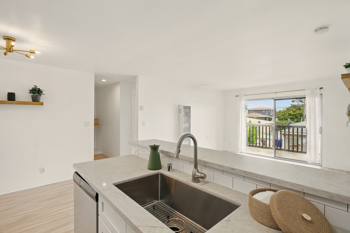 Building Photo - 4727 W 147th St