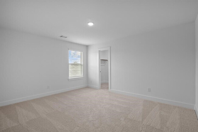Building Photo - 31915 Splendor Dr