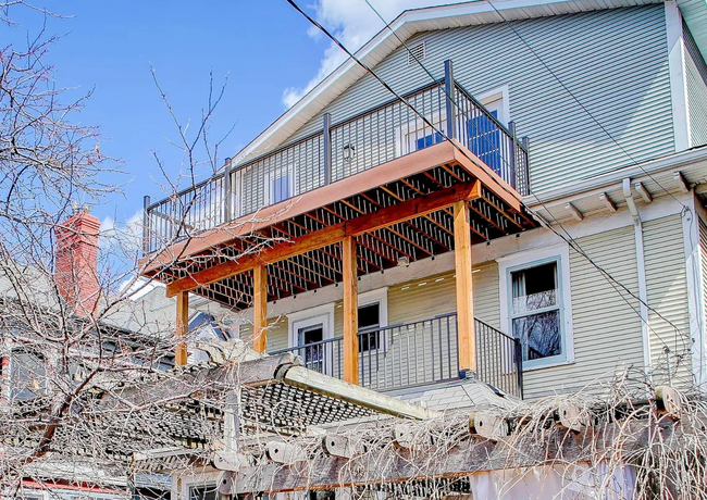 Building Photo - Perfect 5BR Home in Uptown!