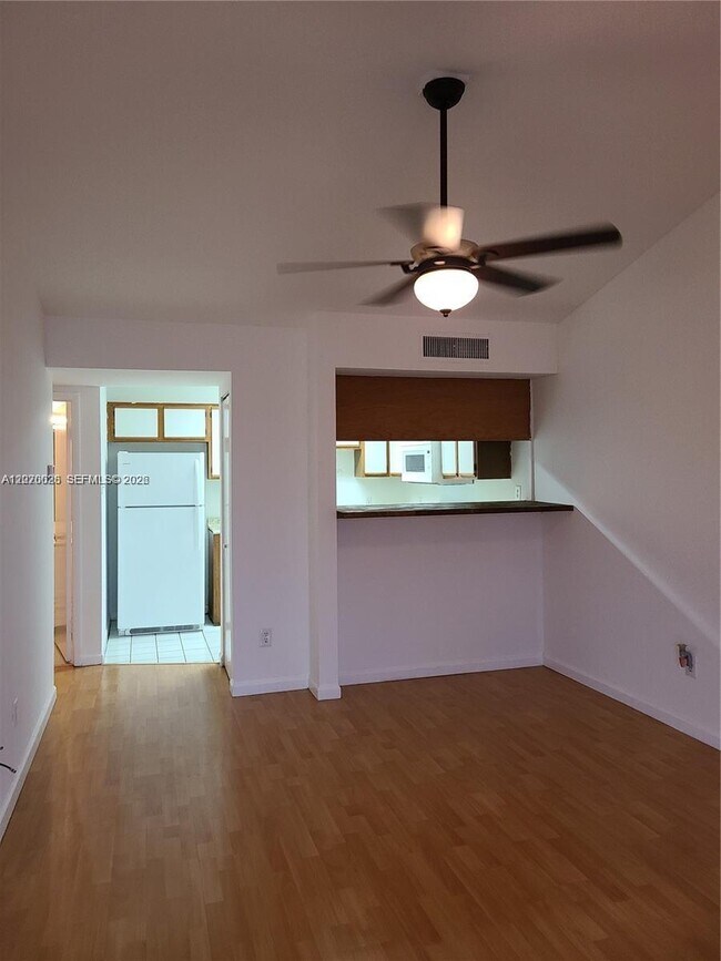 Building Photo - 15325 SW 106th Terrace
