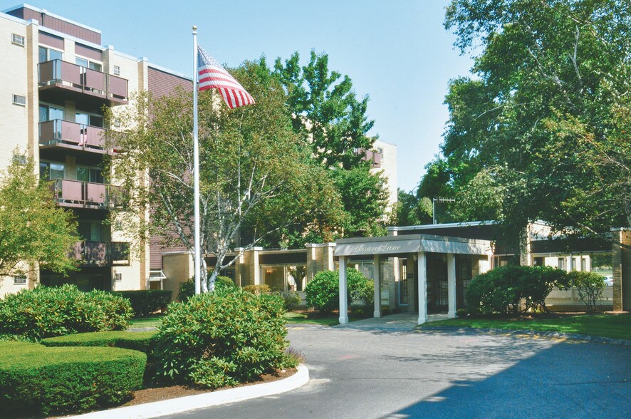 Leisure Lane Apartments 100 Leisure Ln Stoneham MA 02180 Apartment