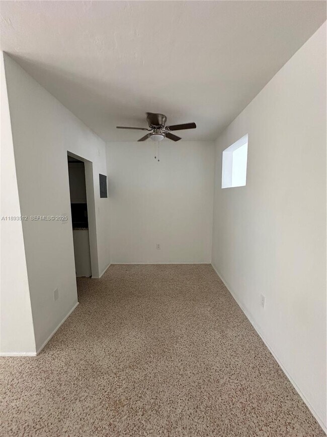 Building Photo - 790 81st St