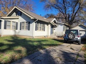 Building Photo - 629 Carlyle Pl