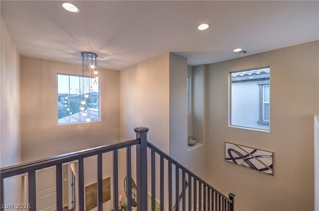Building Photo - 3213 Molinos Dr