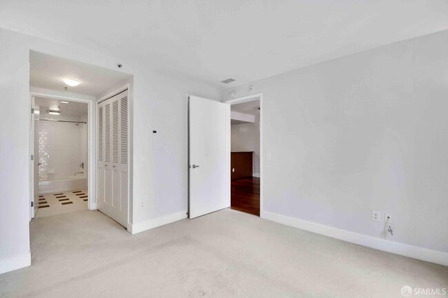 Building Photo - 50 Lansing St