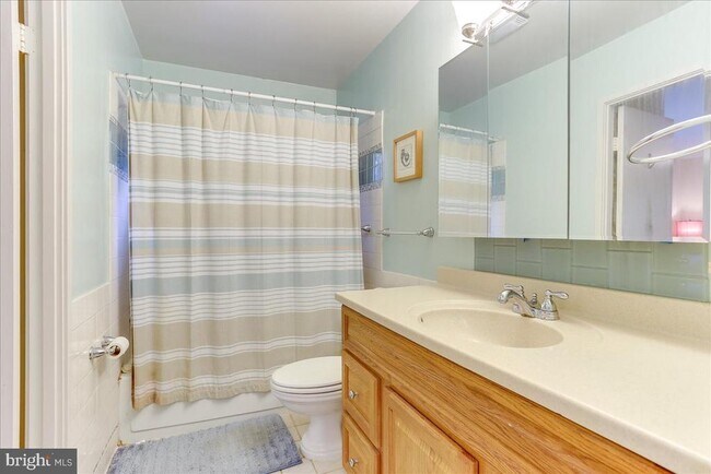 Building Photo - 2509 Fauquier Ln