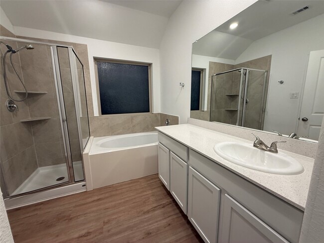 Building Photo - 1739 Sahara Dr