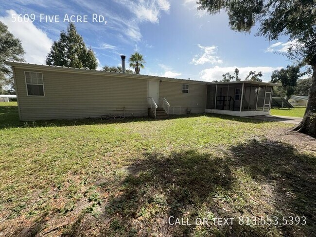 Building Photo - 5609 Five Acre Rd