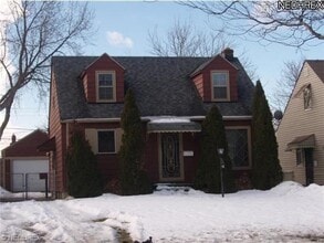 Building Photo - 19400 Libby Rd