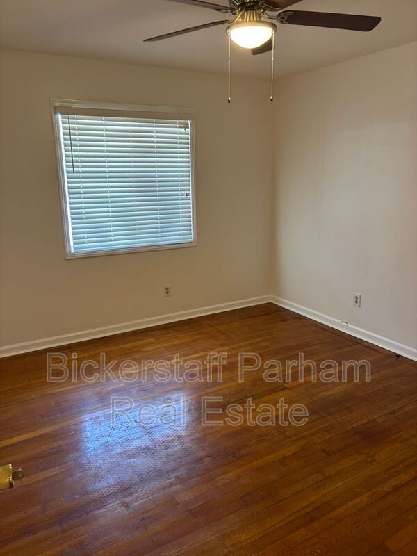 Building Photo - 5410 Kennedy St