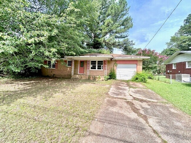 Building Photo - 3218 Teton Dr NW