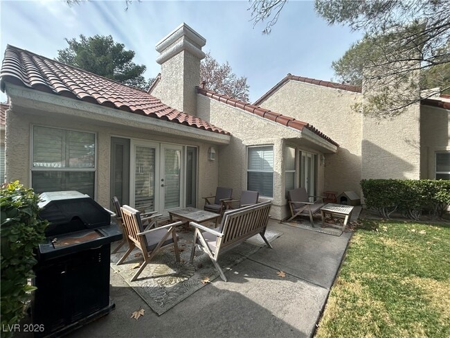 Building Photo - 7060 Big Springs Ct