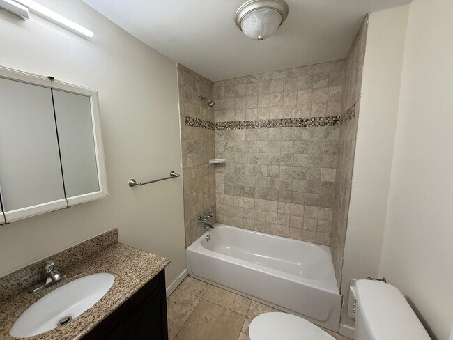 Building Photo - Charming Home in the Heart of Brewerytown