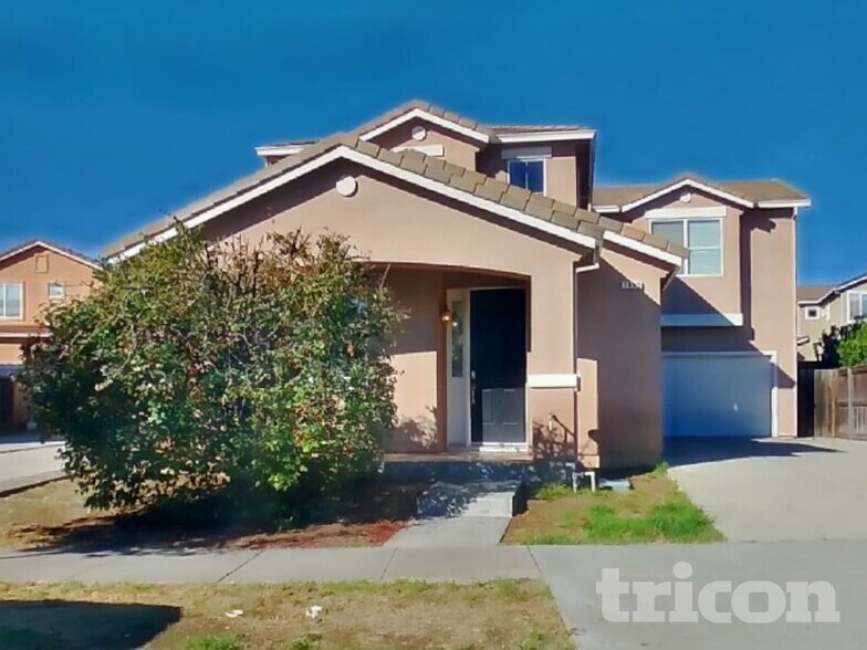 Building Photo - 1895 Bramblewood Dr