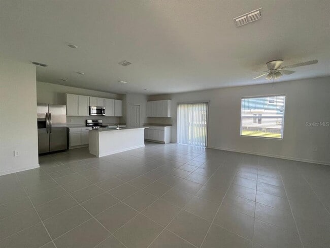 Building Photo - 3530 Kimbrough Dr