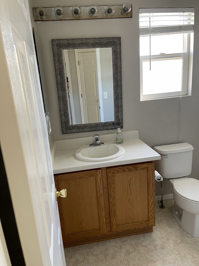 Building Photo - 5407 Rhyolite Way