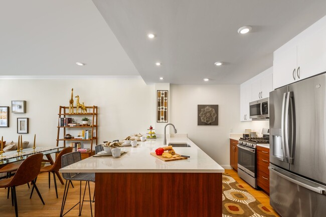 Building Photo - Cozy Brookline 1 Bed
