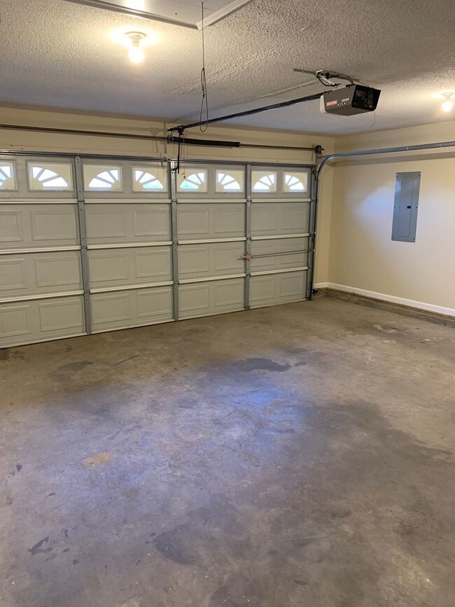 Building Photo - Harvest, AL