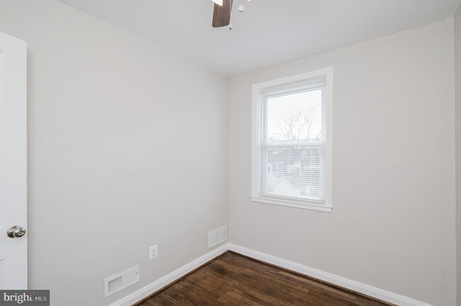 Building Photo - 72 Stemmers Run Rd