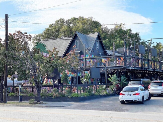 Building Photo - 1420 Missouri St