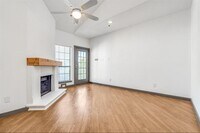 Building Photo - 4800 W Lovers Ln