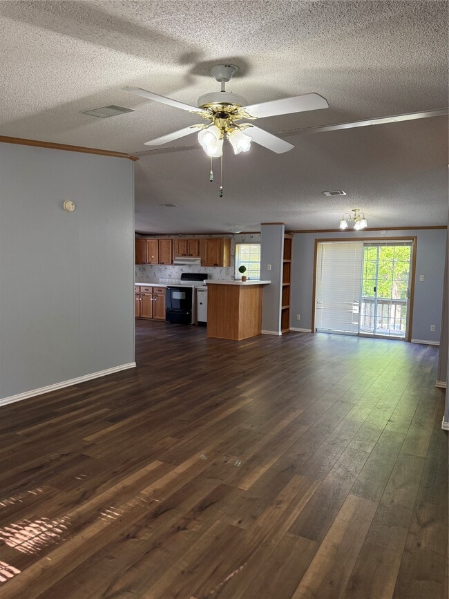 Building Photo - 13556 Needham Pl