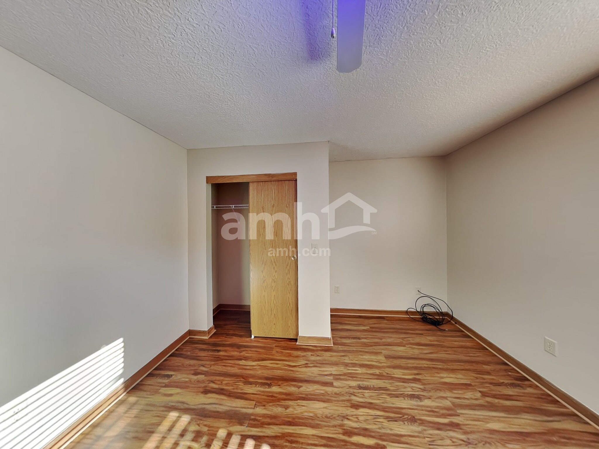 Building Photo - 5650 Winsor Woods Dr