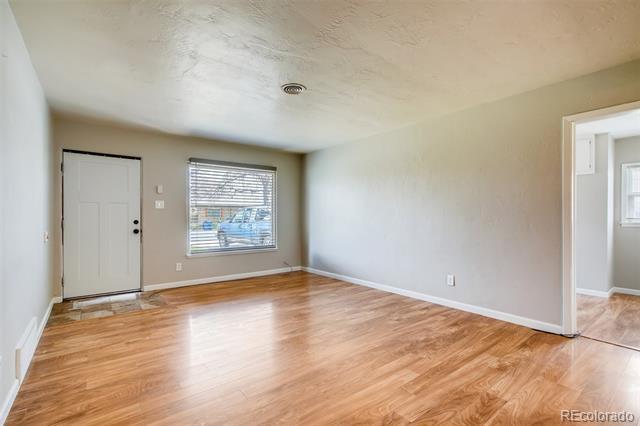 Building Photo - 1281 Quentin St