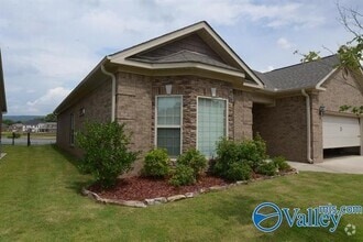 Building Photo - 15047 Lakeside Trail SW