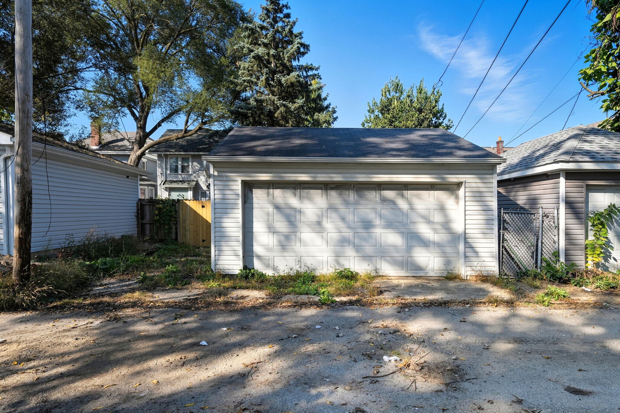 Building Photo - 904 Studer Ave