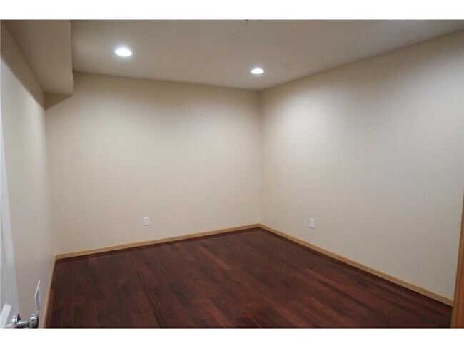 Building Photo - 2495 121st Cir NE