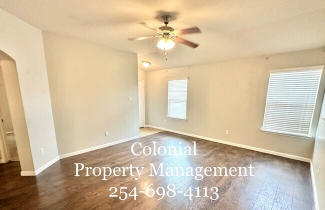 Building Photo - AVAILABLE MID MAY ; APPLY TODAY AT OUR WEBSITE!!