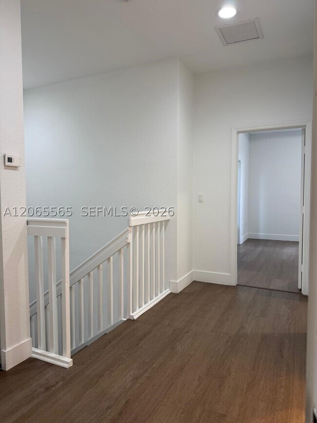 Building Photo - 4017 SW 149th Ct