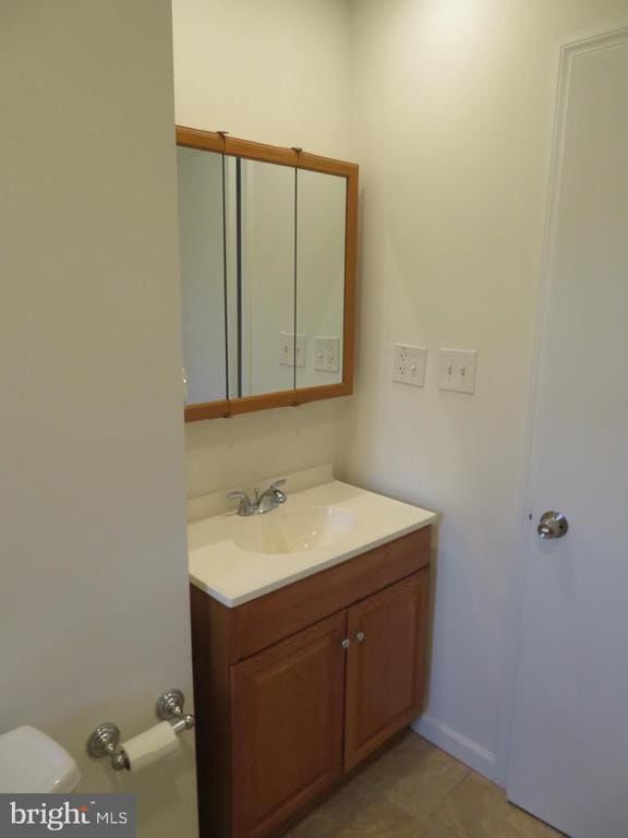 Building Photo - 26 Lakeside Dr