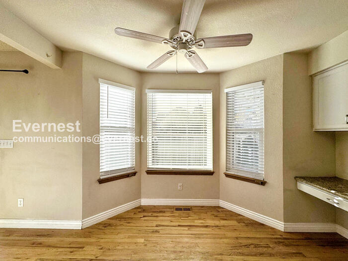 Building Photo - 18618 E Grand Cir