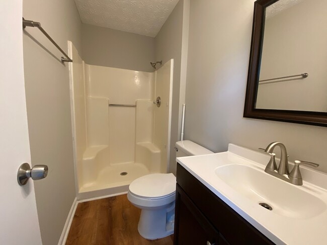 Building Photo - 1062 Dassow Ct