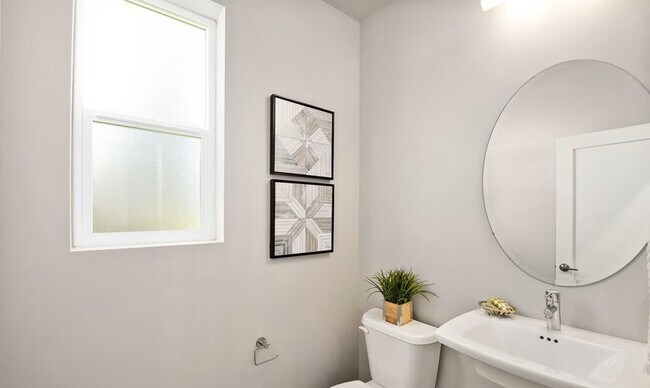 Building Photo - Modern Lake Stevens Townhome with A/C & 2-Car Garage