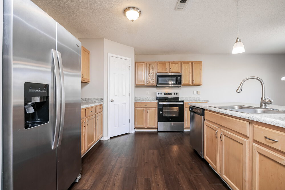 Building Photo - 953 Mailwood Dr